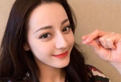 娱乐吃瓜酱自拍视频,揭秘网红幕后生活